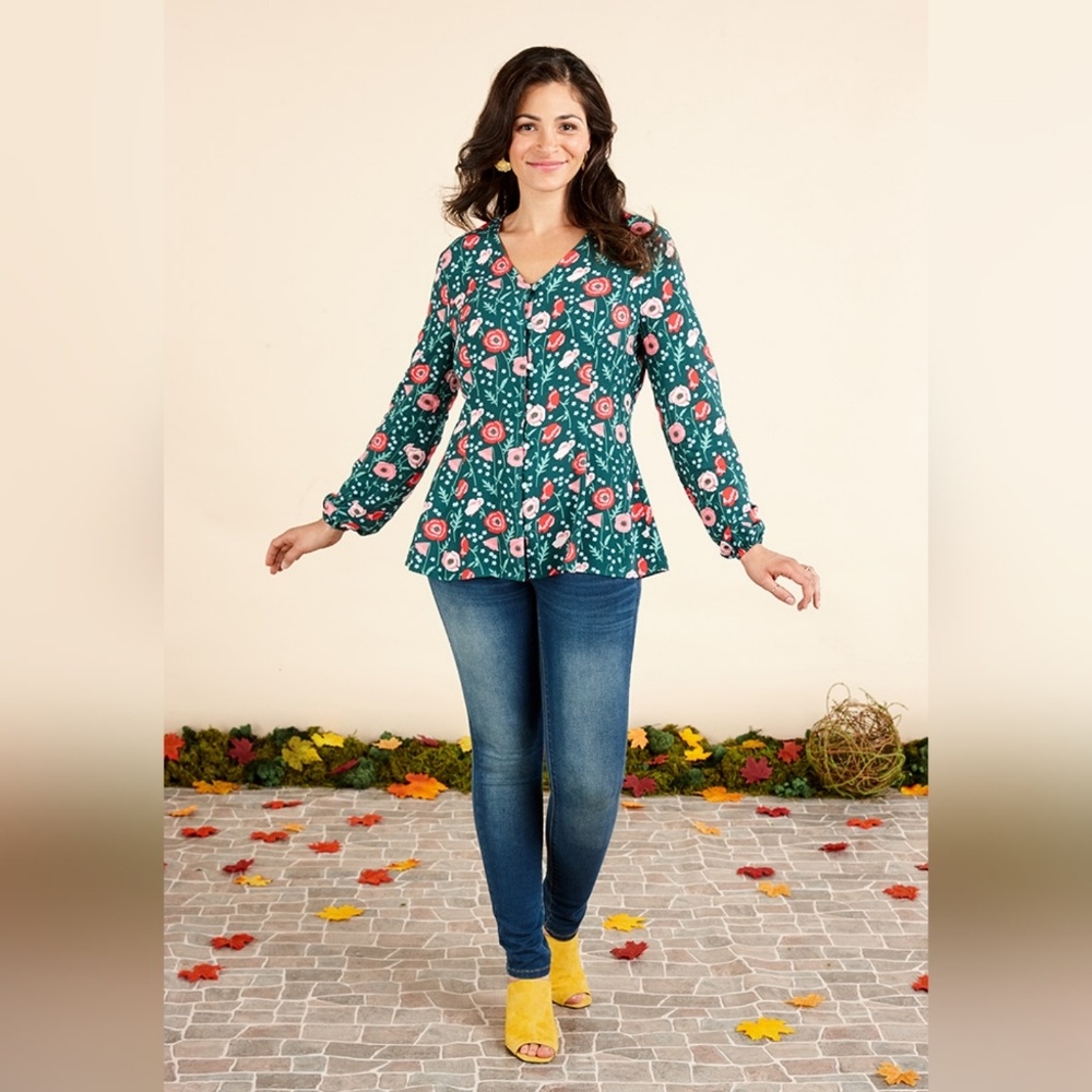 Matilda Jane M Yesteryear Tunic